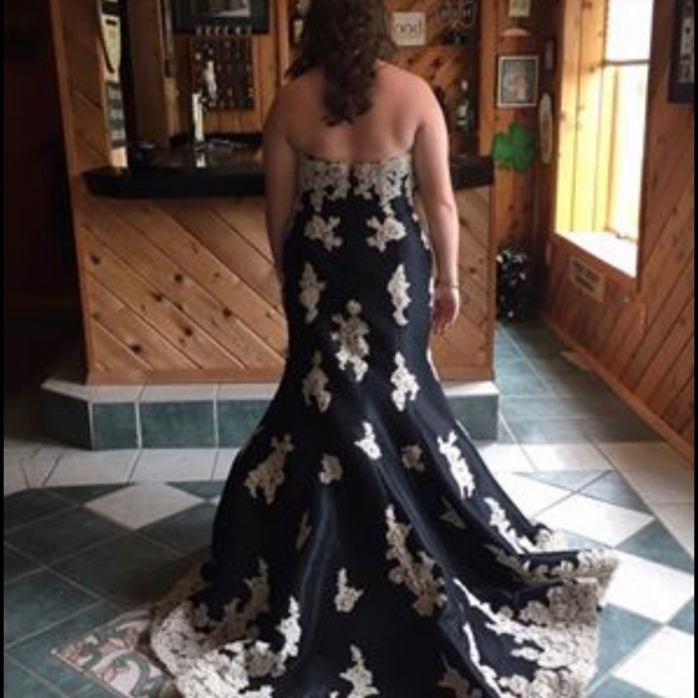 Jovani Prom Gown - Picture 2 of 2